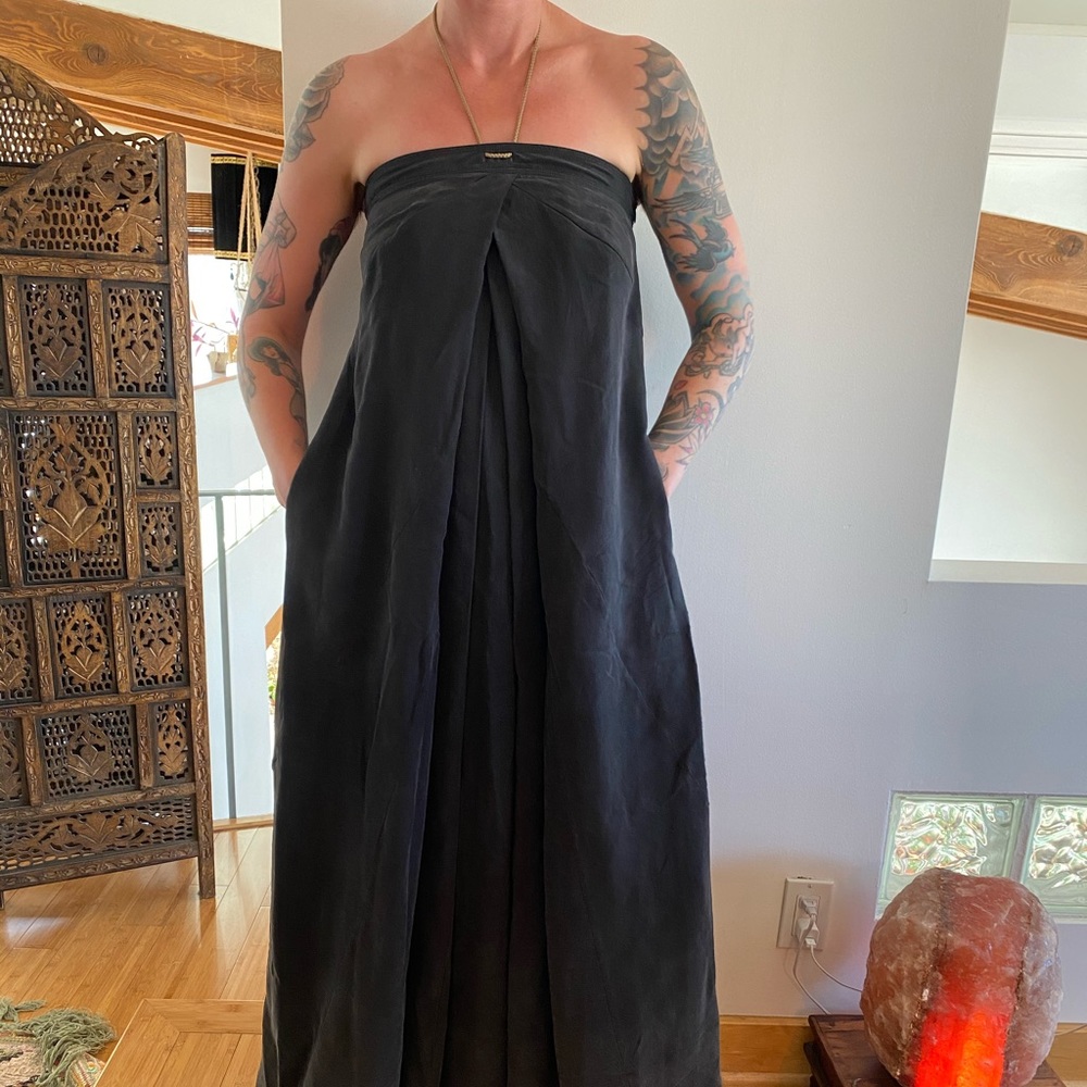 Diane Von Furstenberg 💯 silk Maxi Dress